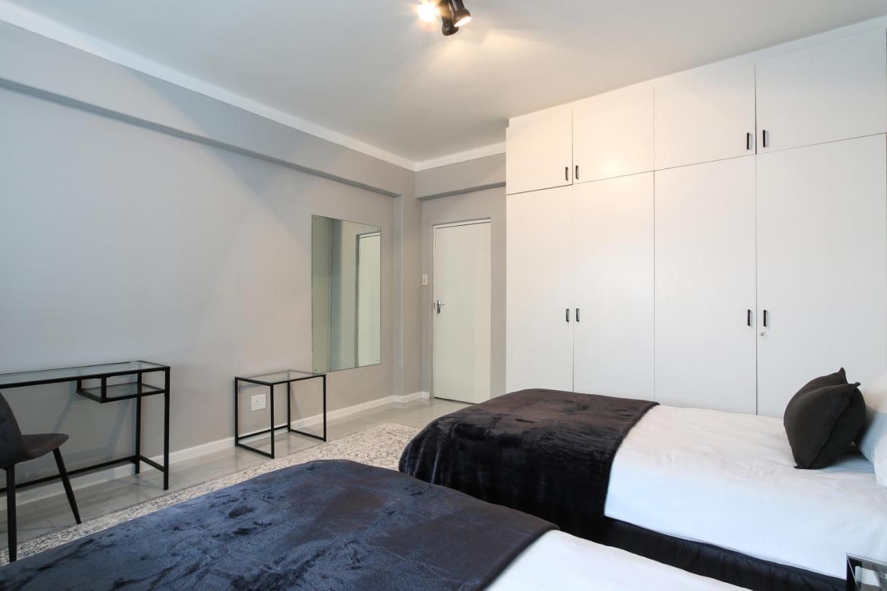 Nederburg, Sea Point, 2 Bed Apt - New เคปทาวน์ ภายนอก รูปภาพ